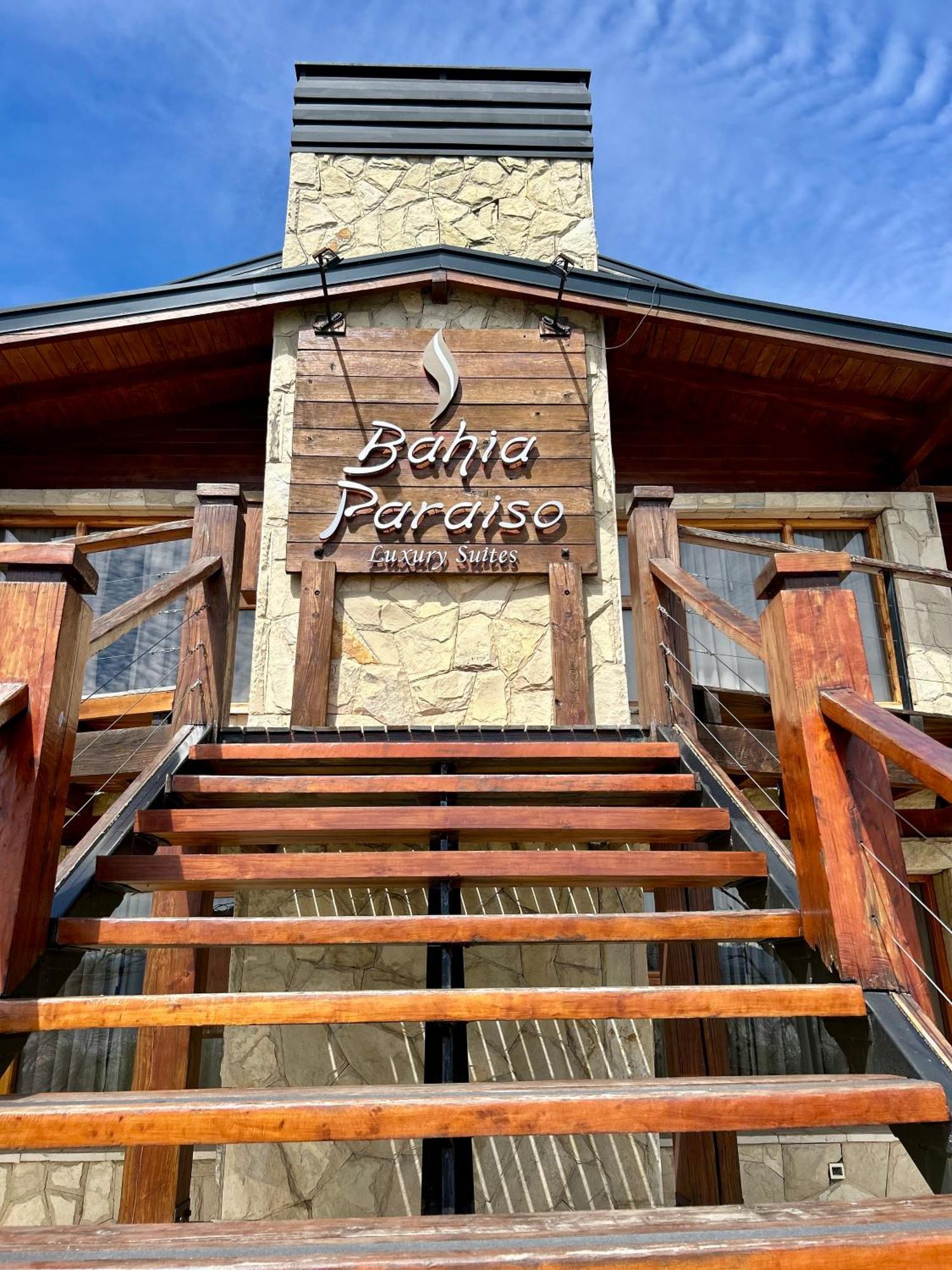 Bahia Paraiso Apart & Suites San Carlos de Bariloche Bagian luar foto
