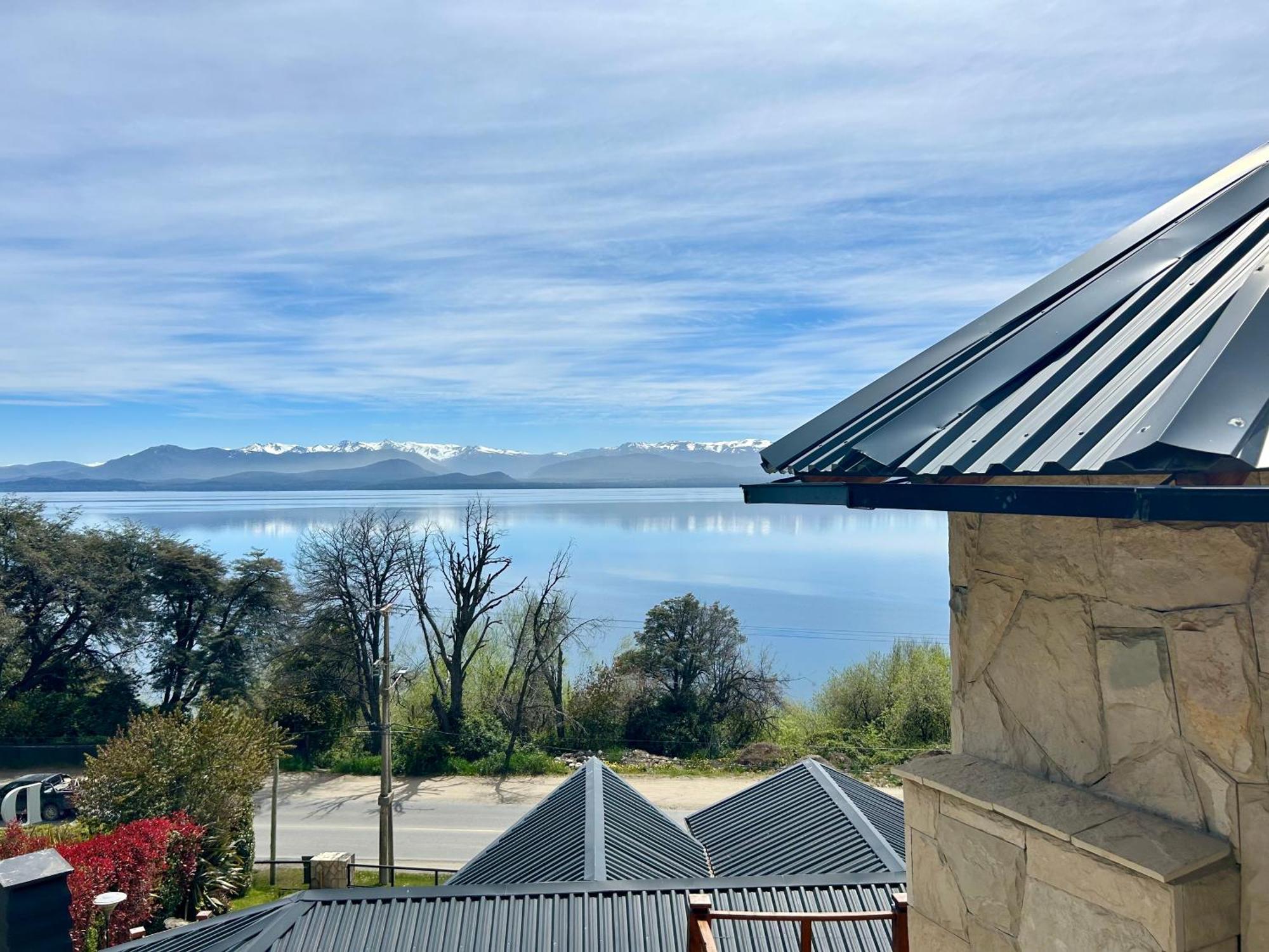 Bahia Paraiso Apart & Suites San Carlos de Bariloche Bagian luar foto