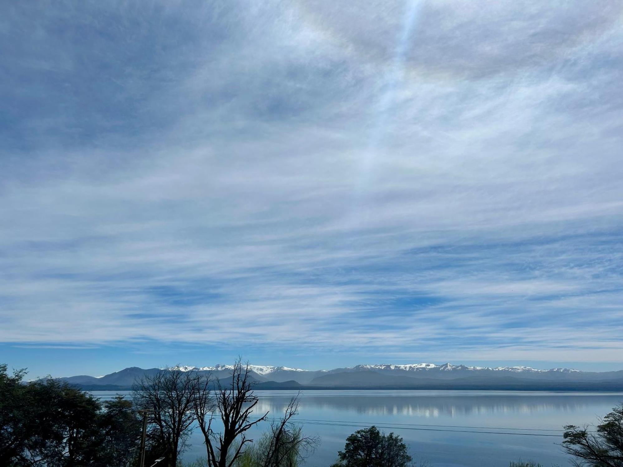 Bahia Paraiso Apart & Suites San Carlos de Bariloche Bagian luar foto