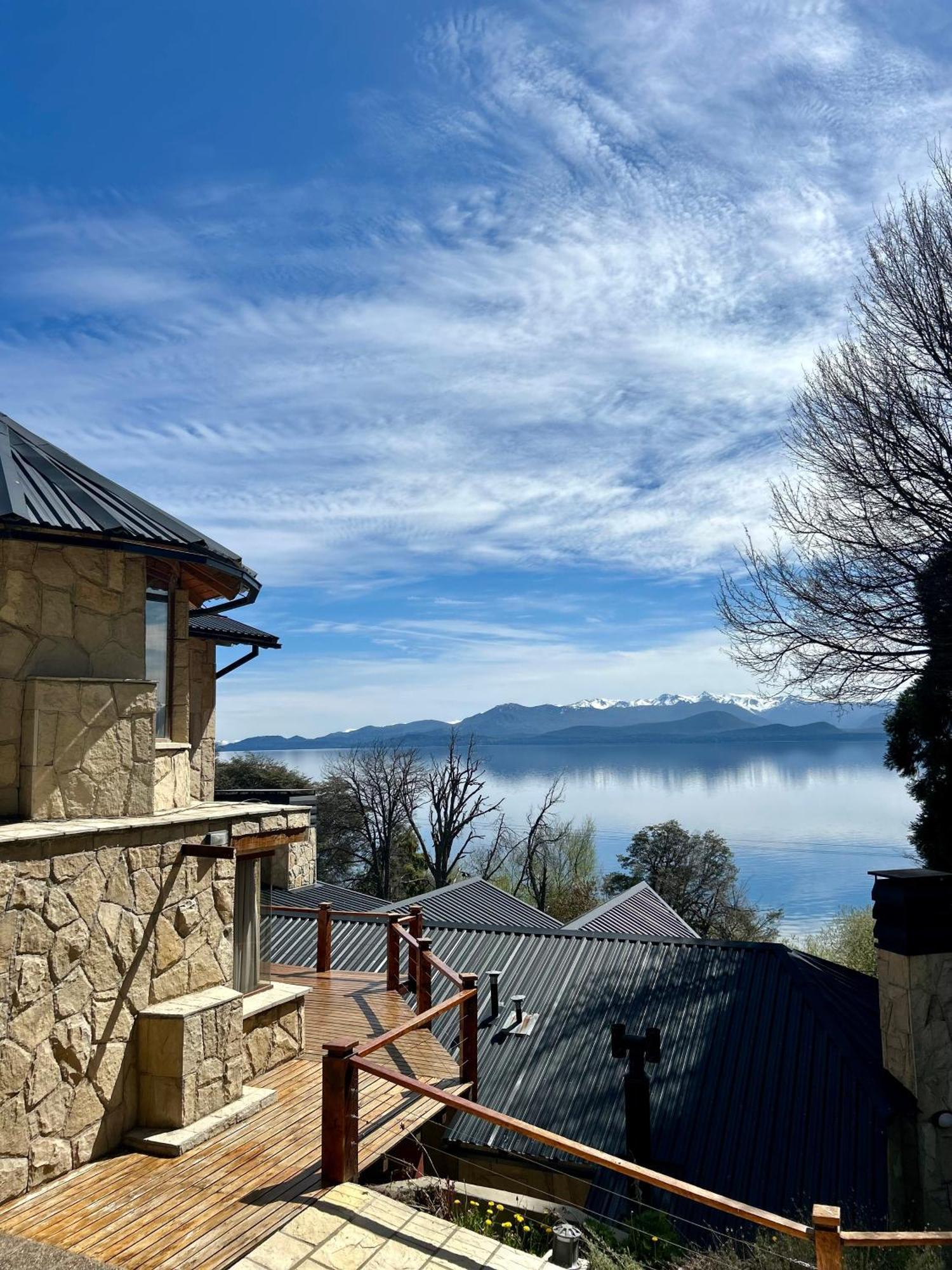 Bahia Paraiso Apart & Suites San Carlos de Bariloche Bagian luar foto