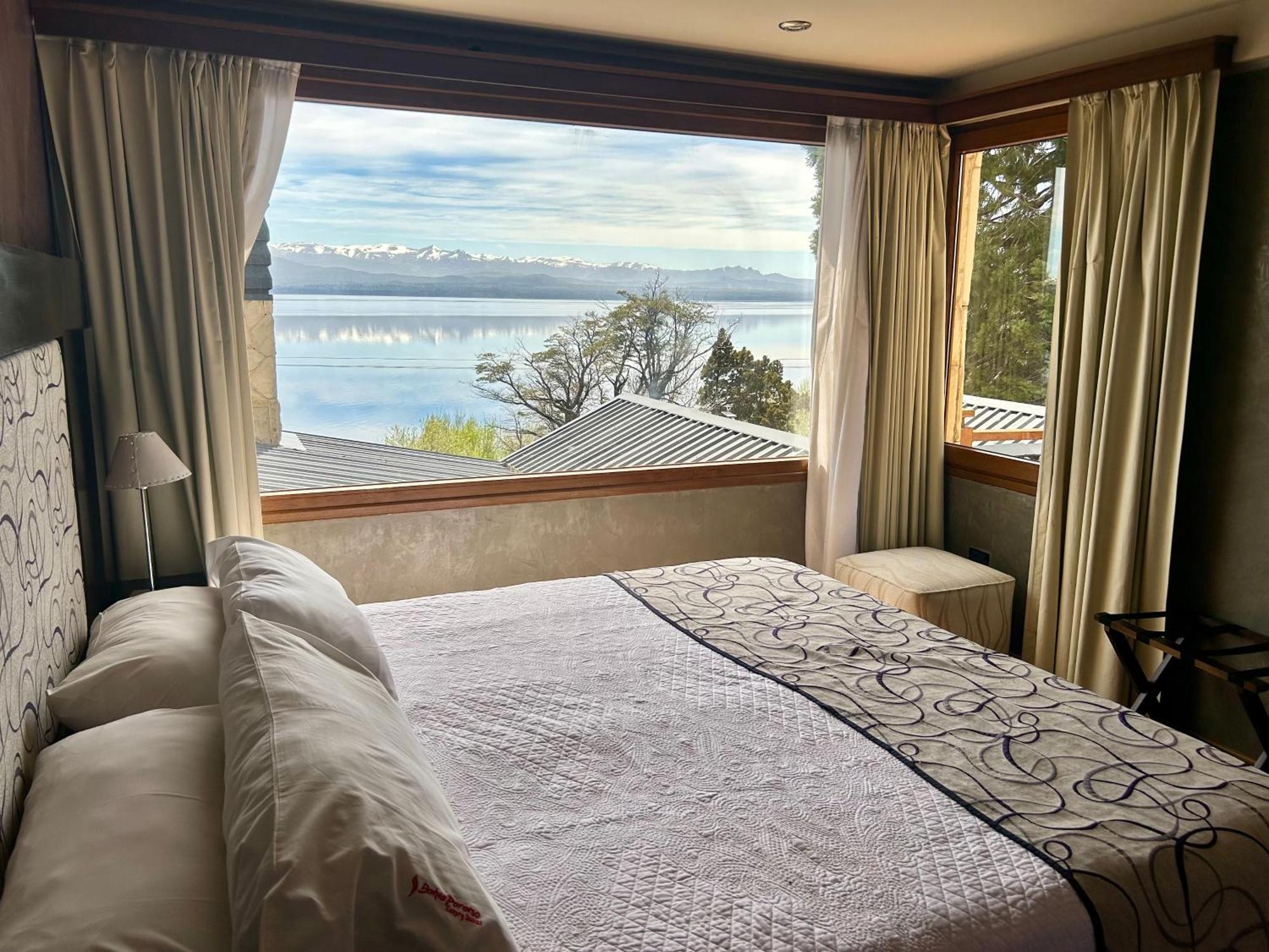 Bahia Paraiso Apart & Suites San Carlos de Bariloche Bagian luar foto