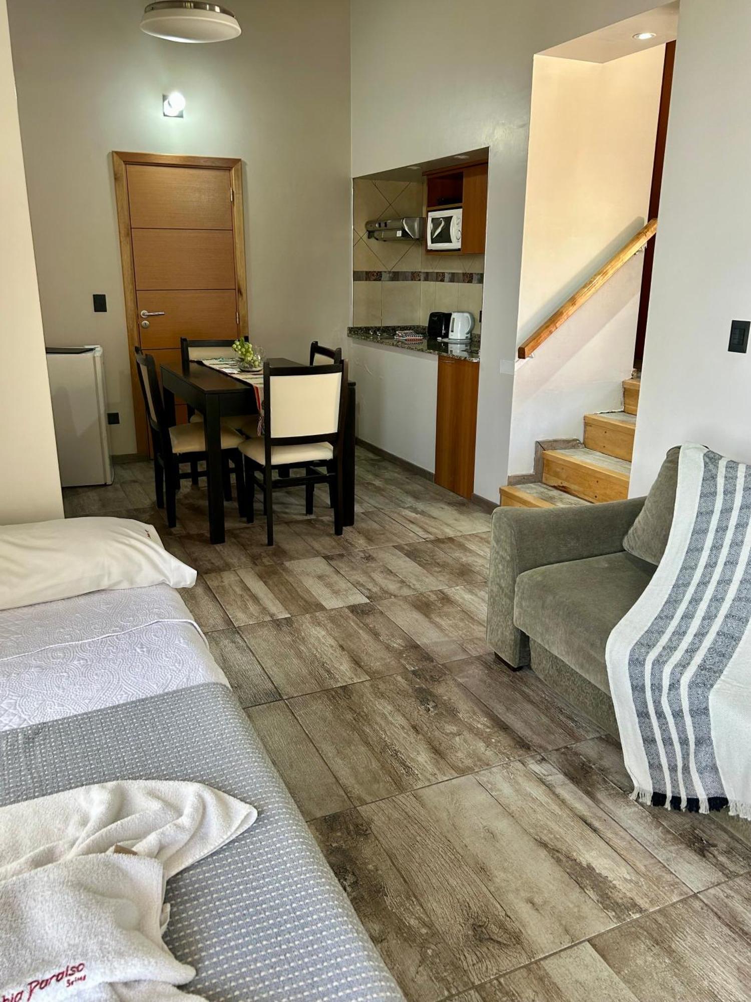 Bahia Paraiso Apart & Suites San Carlos de Bariloche Bagian luar foto